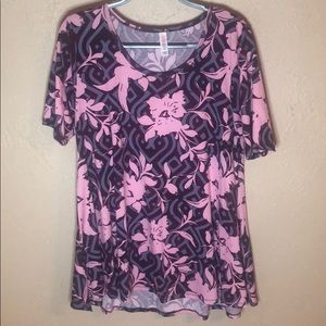 LulaRoe Perfect T